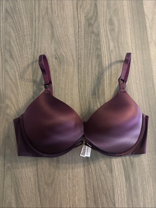 Victoria's Secret Other - Victoria’s Secret | Bombshell Plunge